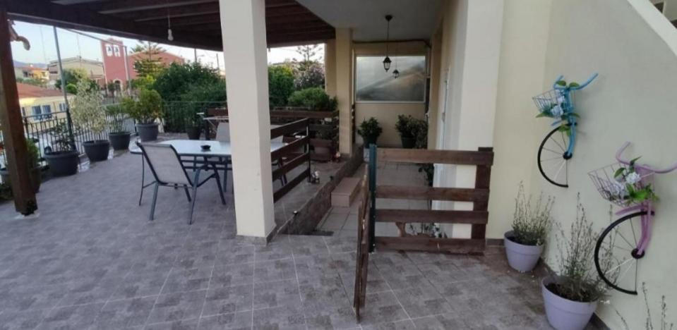Peters Apartment Corfu (city) Eksteriør bilde