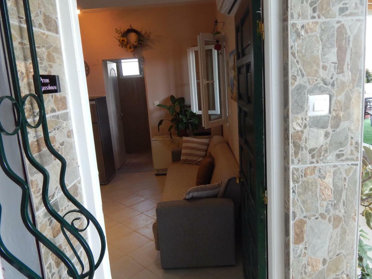 Peters Apartment Corfu (city) Eksteriør bilde